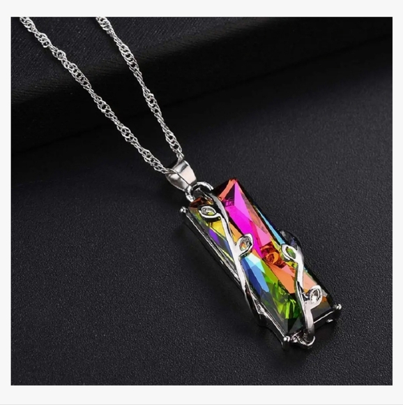 Prism Multi Colored Vine Wrapped Rectangle 20" Silver Tone Necklace - Picture 1 of 5